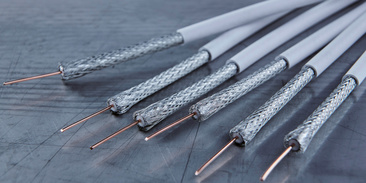 Kabel- und Steckverbinder bei Ing. Lothar Kunze Elektro GmbH in Halle