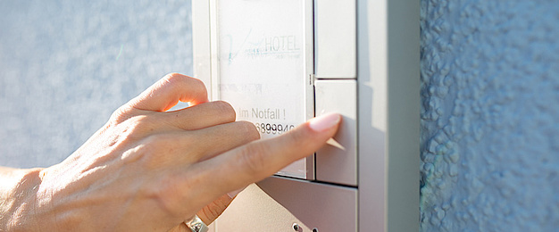 Sprech­anlagen bei Ing. Lothar Kunze Elektro GmbH in Halle